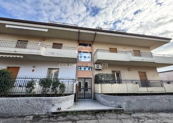 Foto 1 - Trilocale Via Cale
 
20, Acireale - foto 1