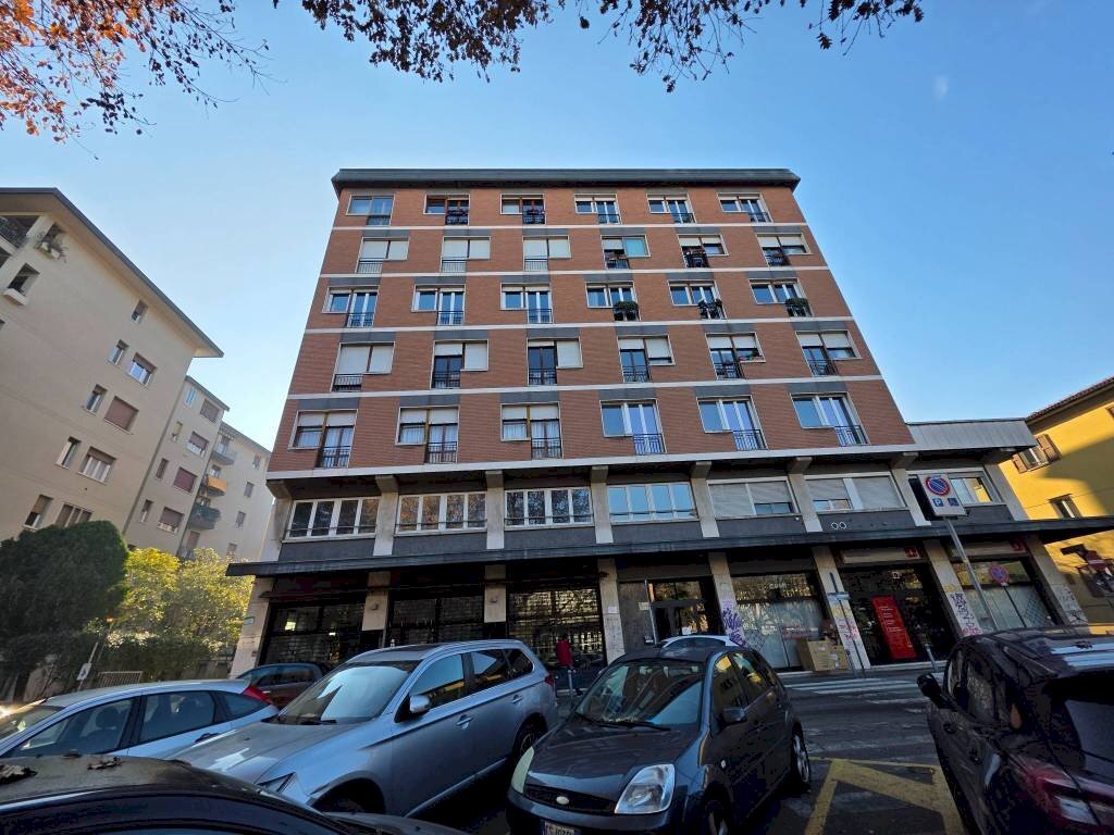 Facciata - Four-room apartment via Angelo Finelli, 1, Bologna (neighborhood Irnerio) - photo 2