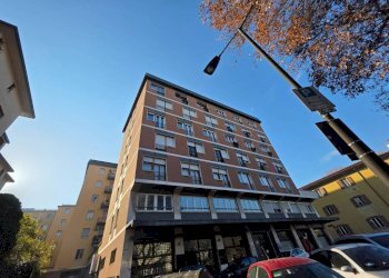 Facciata - Quadrilocale via Angelo Finelli, 1, Bologna (zona Irnerio) - foto 1