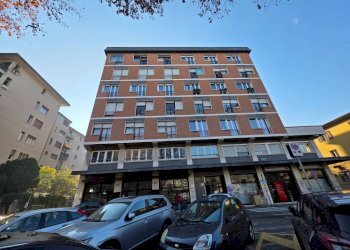 Facciata - Quadrilocale via Angelo Finelli, 1, Bologna (zona Irnerio) - foto 2