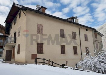 Edificio all\'aperto - Quadrilocale VIA GIOVANNI PRATI
 
29, Ossana - foto 1