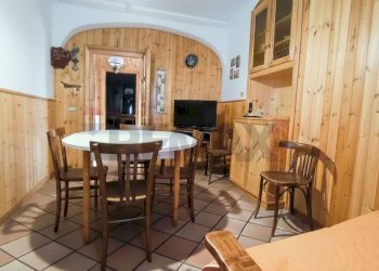 Sala da pranzo - Quadrilocale VIA GIOVANNI PRATI
 
29, Ossana - foto 7