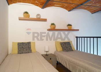 Camera / camera da letto - Quadrilocale via San Cresci
 
147, Campi Bisenzio - foto 24