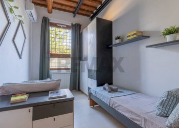 Camera / camera da letto - Quadrilocale via San Cresci
 
147, Campi Bisenzio - foto 25