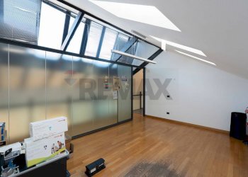 Stanza vuota - Ufficio via Meda
 
28, Milano - foto 15