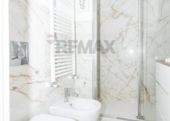Bagno - Bilocale VIA SOPERGA
 
36, Milano - foto 19