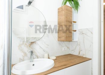 Bagno - Bilocale VIA SOPERGA
 
36, Milano - foto 23