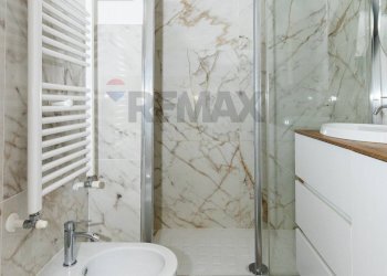 Bagno - Bilocale VIA SOPERGA
 
36, Milano - foto 25