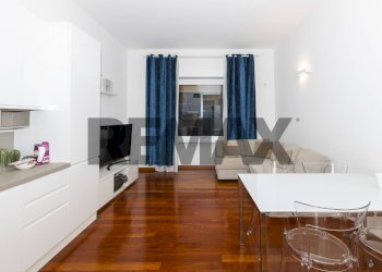 Sala da pranzo - Bilocale VIA SOPERGA
 
36, Milano - foto 3