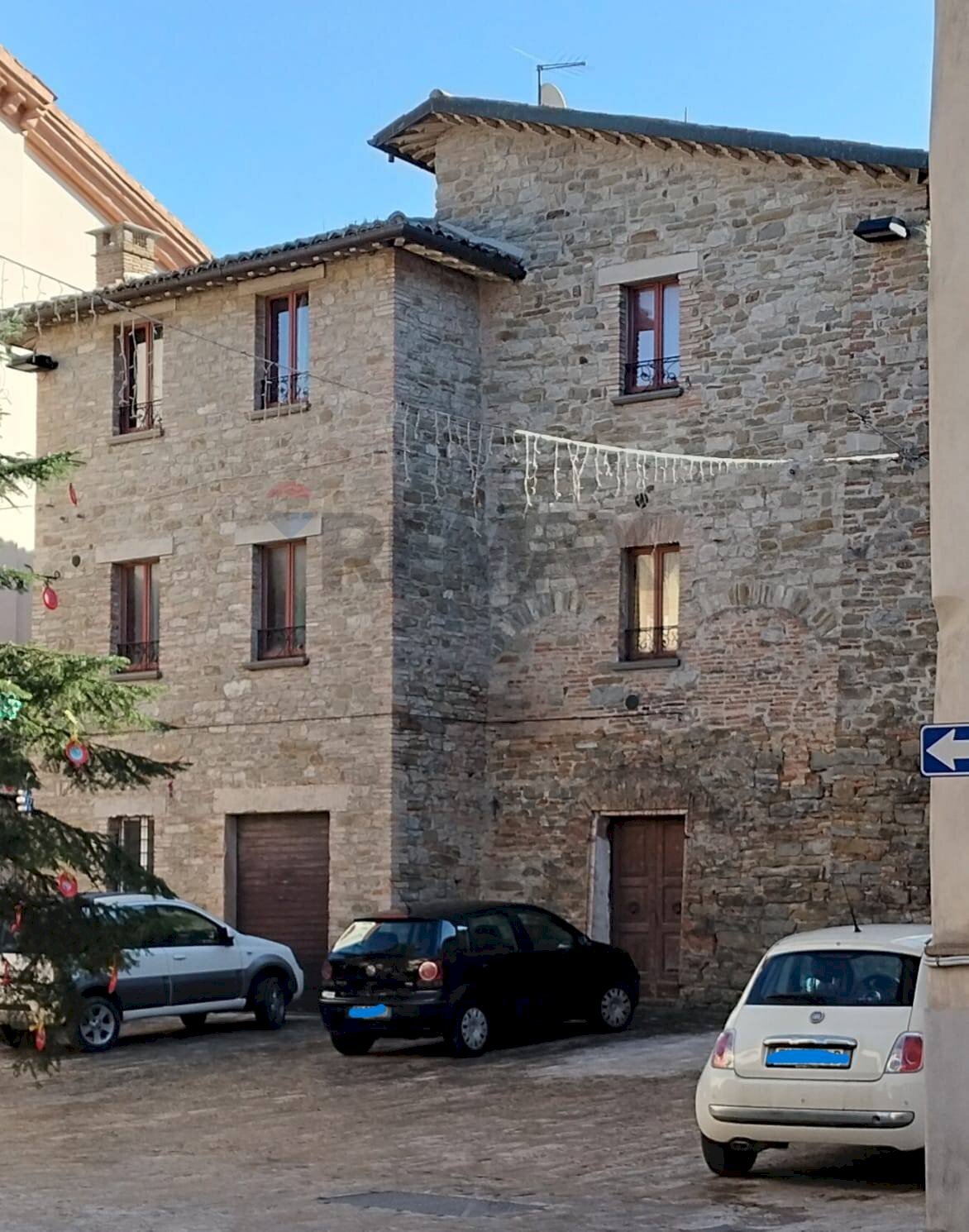 Edificio all\'aperto - Appartamento Via Trieste
 
13, Valfabbrica - foto 1