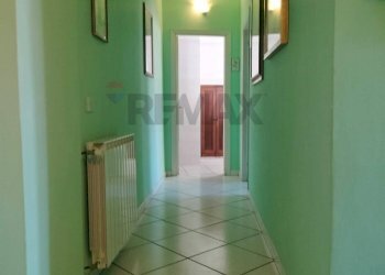 Hall / corridoio - Apartment Via Trieste
 
13, Valfabbrica - photo 14