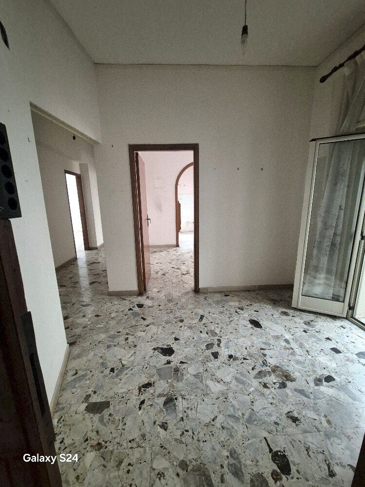 20251119_092551_resized.jpg - Appartamento Via Sandro Pertini, Reggio di Calabria - foto 3