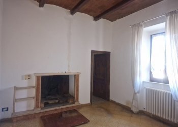 20251229_124127.jpg - Townhouse Viale della Rimembranza 4, Lugnano in Teverina - photo 6