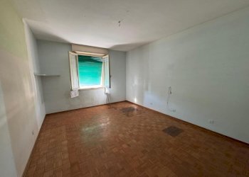 WhatsApp Image 2025-12-29 at 12.08.16 (6).jpeg - Quadrilocale Via Galileo Galilei 639, Sanremo - foto 3