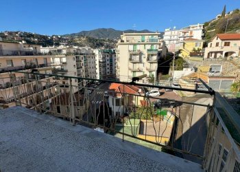 WhatsApp Image 2025-12-29 at 12.08.07.jpeg - Quadrilocale Via Galileo Galilei 639, Sanremo - foto 13