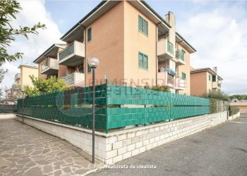 SCREEN~1.PNG - Three-room apartment VIA DEL FOSSO DELL'OSA, Roma - photo 2