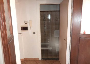 Two-room apartment Cavour - photo 9