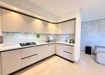 Four-room apartment Str. Vicinale Colle, Imperia - photo 19