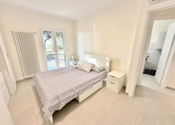 Four-room apartment Str. Vicinale Colle, Imperia - photo 28