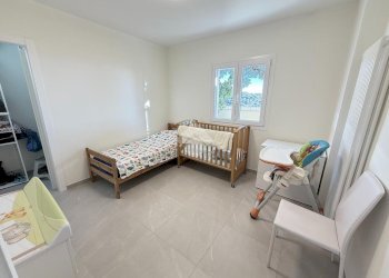 Four-room apartment Str. Vicinale Colle, Imperia - photo 32