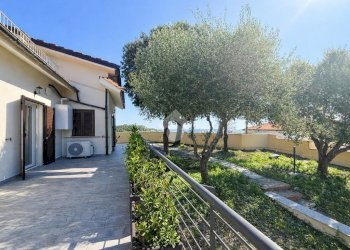 Four-room apartment Str. Vicinale Colle, Imperia - photo 11