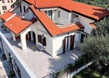 Four-room apartment Str. Vicinale Colle, Imperia - photo 14