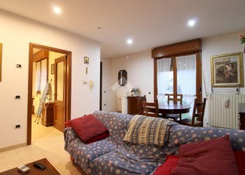 Trilocale Via Quattrocase, Poggio Rusco - foto 3