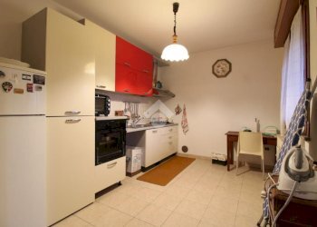 Trilocale Via Quattrocase, Poggio Rusco - foto 4