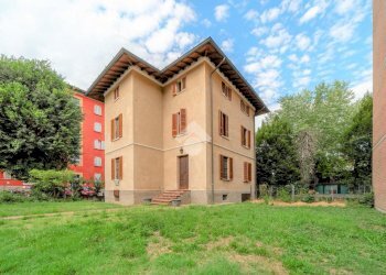 Villa Via Aldo Dall'Aglio, Reggio nell'Emilia - photo 1