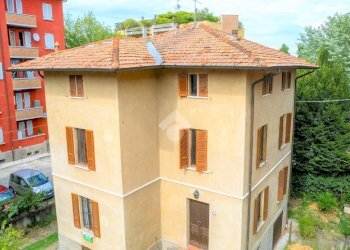 Villa Via Aldo Dall'Aglio, Reggio nell'Emilia - photo 2