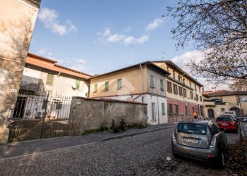 Bilocale Via Giovanni Sgambati, Milano (zona Baggio) - foto 1