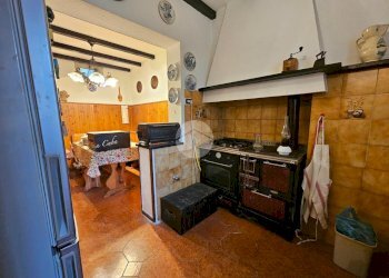 Three-family Villa Via di Pomata, Genova (neighborhood San Desiderio) - photo 25