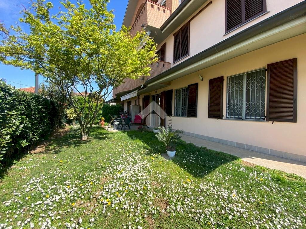 Trilocale Via Guido Rossa, Trezzo sull'Adda - foto 2