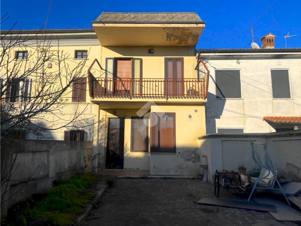 Casa semi indipendente Via Camillo Benso Conte di Cavour, Alessandria - foto 1