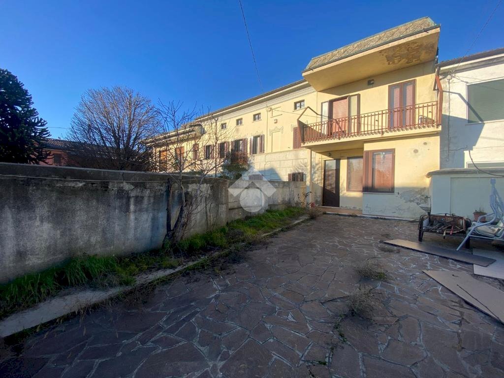 Casa semi indipendente Via Camillo Benso Conte di Cavour, Alessandria - foto 2