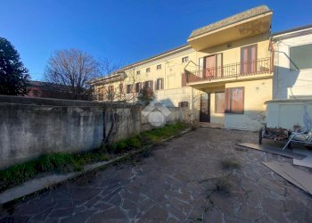 Casa semi indipendente Via Camillo Benso Conte di Cavour, Alessandria - foto 2