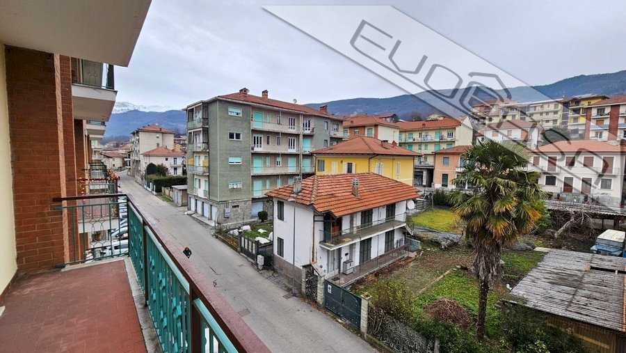 Trilocale Via Roma  30, Villar Perosa - foto 1