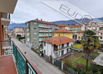 Trilocale Via Roma  30, Villar Perosa - foto 1