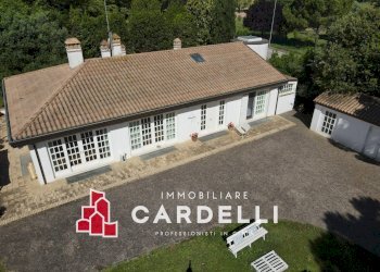 Foto 2 - Villa Via Crescimbeni
 
20-22-24, Civitanova Marche - foto 2