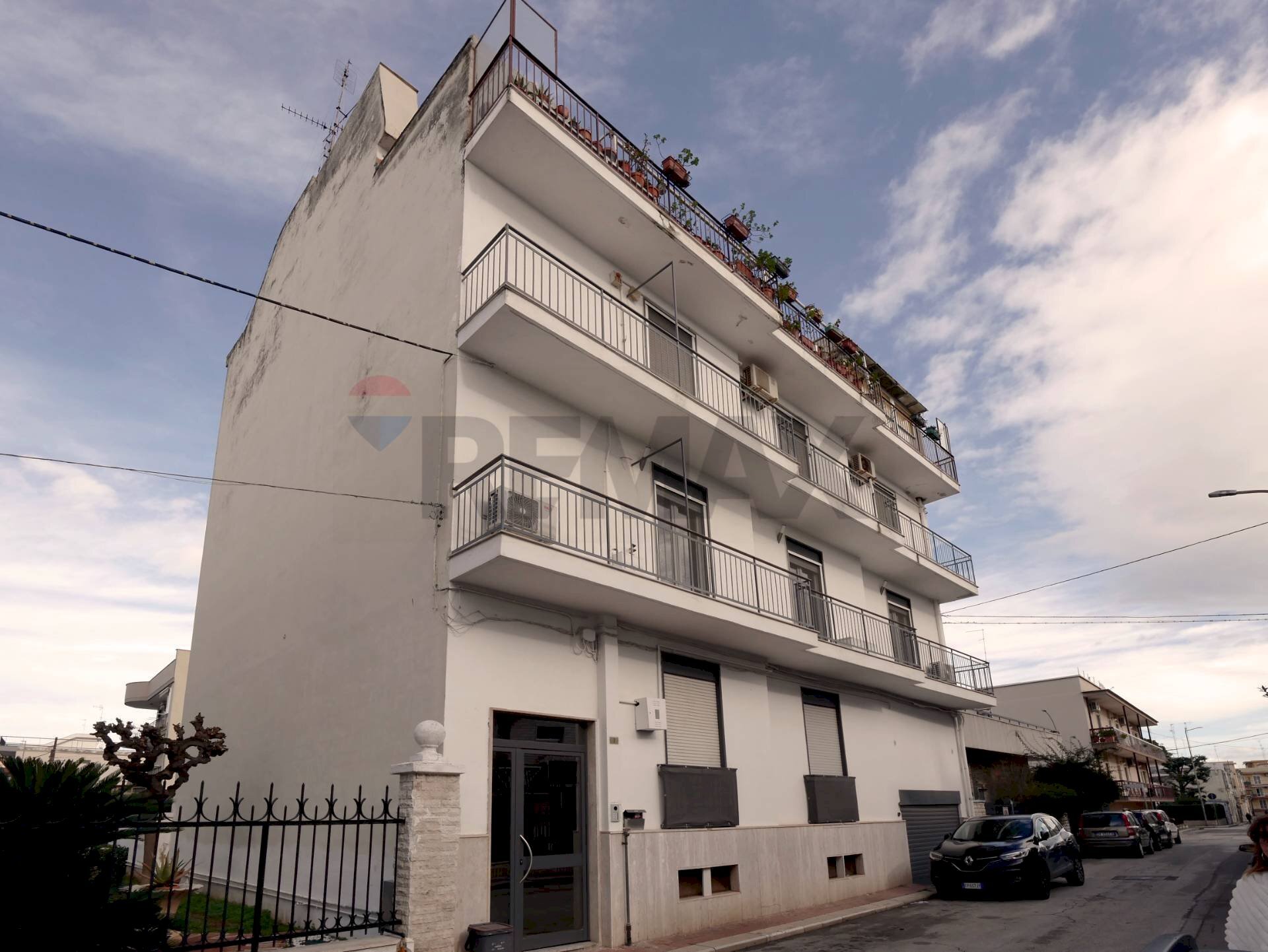 Edificio all\'aperto - Quadrilocale Via Montegrappa
 
7, Valenzano - foto 1