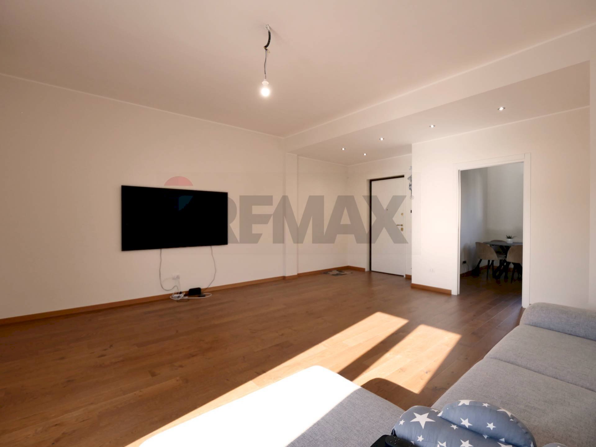 Soggiorno - Quadrilocale Via Montegrappa
7, Valenzano - foto 3