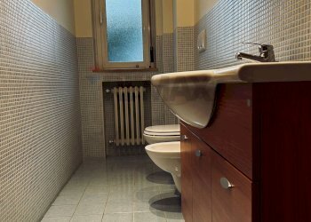 Bagno - Ufficio Via Michele Mitolo
 
9, Bari - foto 18