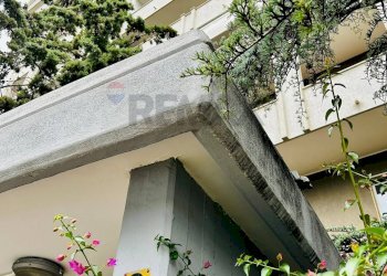 Edificio all\'aperto - Ufficio Via Michele Mitolo
 
9, Bari - foto 2