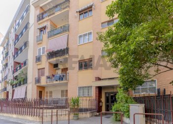 Edificio all\'aperto - Appartamento Via De Viti De Marco
 
21, Bari - foto 2