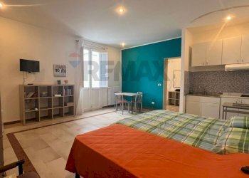 Camera / camera da letto - Monolocale Via Benedetto Cairoli
 
67, Bari - foto 2