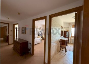 Hall / corridoio - Villa a Schiera VIA STRETTOLONE, Grassano - foto 27