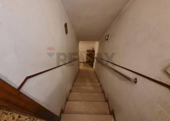 Scale - Casa indipendente Via Acquanuova
127, Caltagirone - foto 8