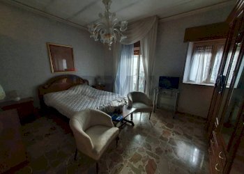 Camera / camera da letto - Casa indipendente Via Acquanuova
127, Caltagirone - foto 12