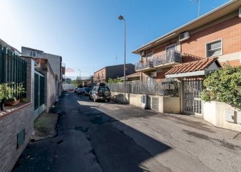 Edificio all\'aperto - Quadrilocale Via Gaetano Costa
 
3, Belpasso - foto 30