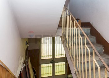 Scale - Independent house Via Solferino
 
24-26, Lentini - photo 8